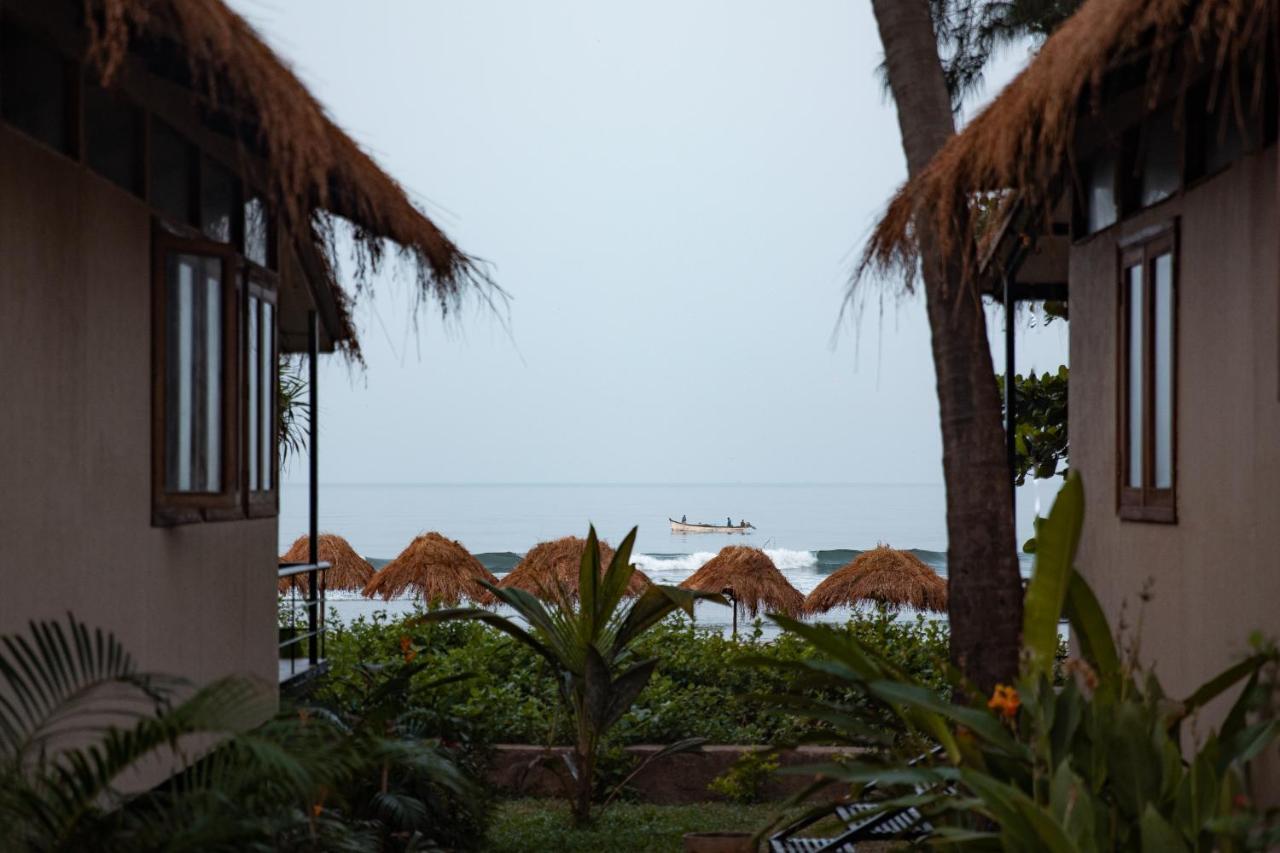 Anahata Retreat Beach Front Ashwem Goa Мандрем Екстер'єр фото