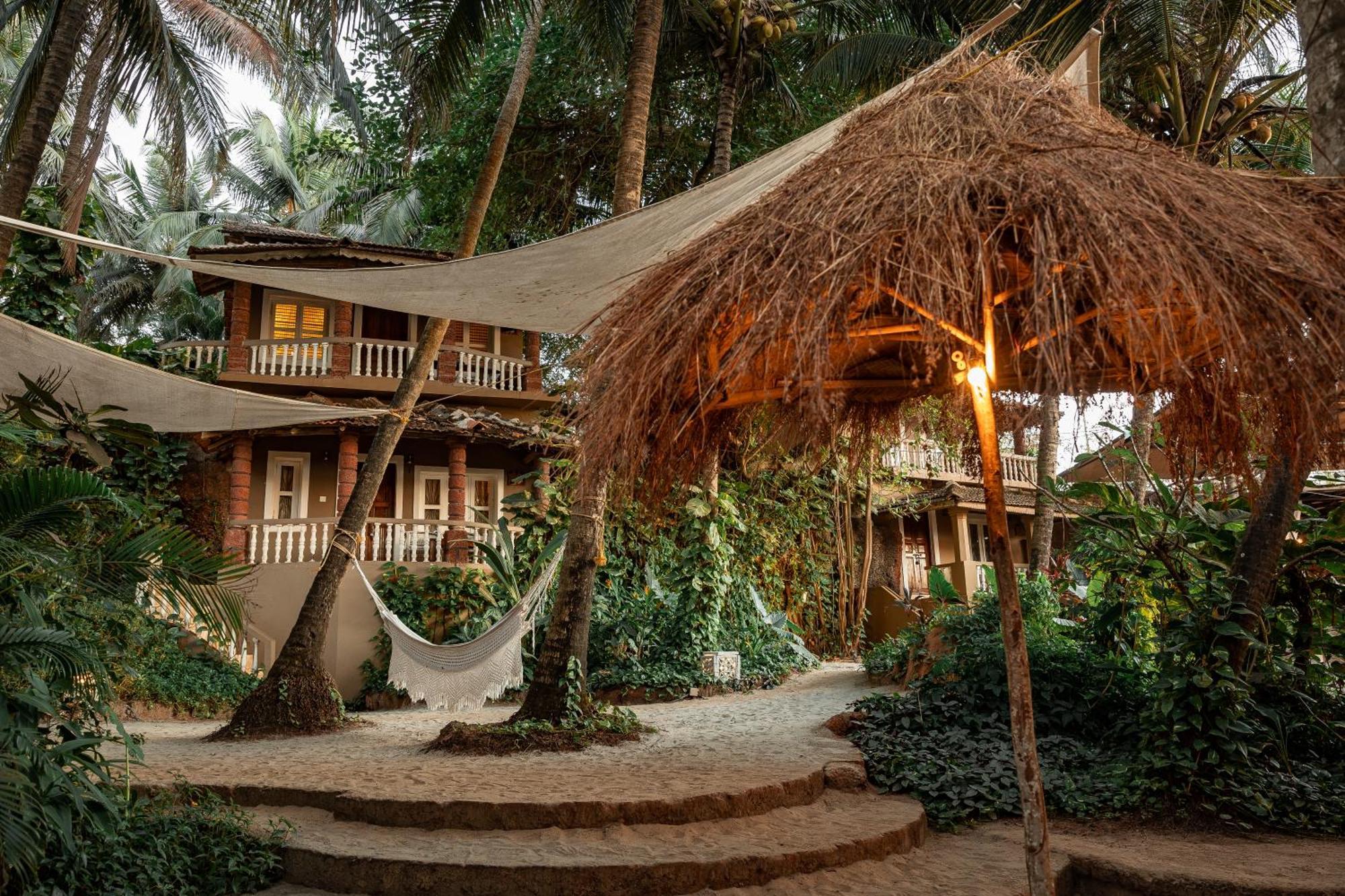 Anahata Retreat Beach Front Ashwem Goa Мандрем Екстер'єр фото